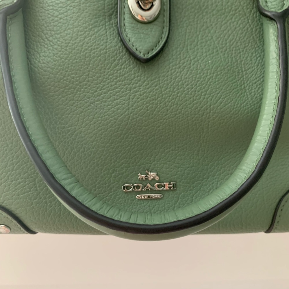 Coach handbag 👜 - Picture 2 of 6
